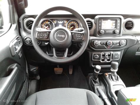 2020 Jeep Gladiator Sport 4x4 Black Dashboard Photo #136135826 | GTCarLot.com