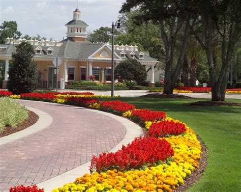 Hotel Entrance Landscaping Ideas To Wow Guests and Keep Them Coming Back