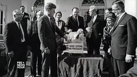 The history of presidential pardons -- for turkeys - YouTube