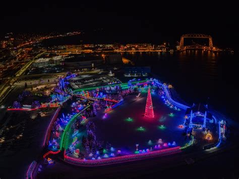 Bentleyville Duluth is Amazing! Book for 2023 Today