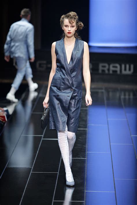 G-Star Raw Women Spring 2010: Denim Does High Society | FashionWindows Network