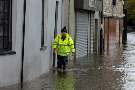 Ireland braces for Storm Ciaran as it 'rapidly' heads for country with major alerts issued and ...