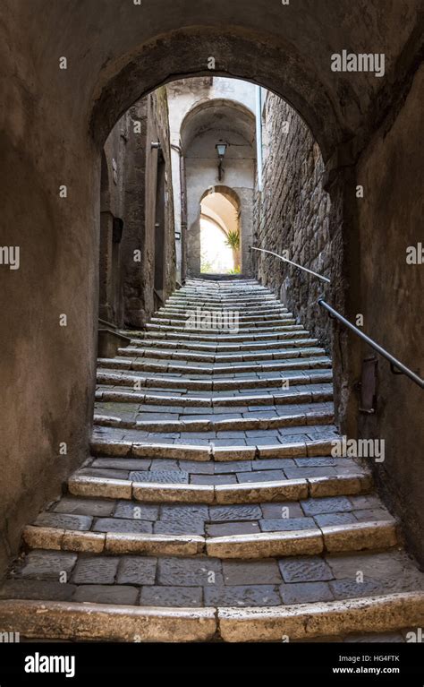 Synagogue of pitigliano hi-res stock photography and images - Alamy