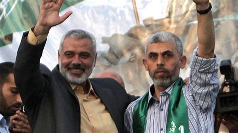 Hamas hardliner Yahya Sinwar elected as Gaza leader - BBC News