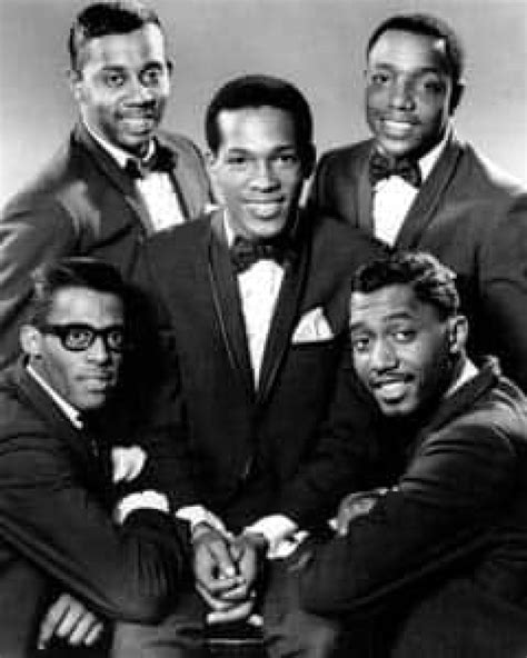 2 members of The Temptations die | CBC News