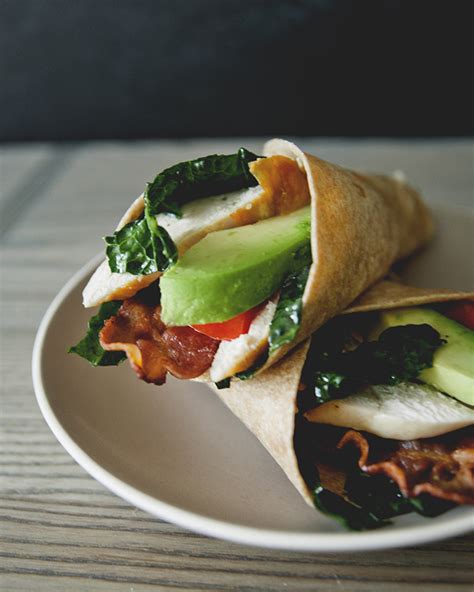 SIMPLE CHICKEN KALE WRAPS // MOM MONDAY - The Kitchy Kitchen