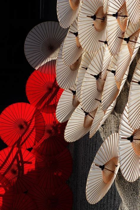 Cardboard Sculpture, Sculpture Art, Red Spider Lily, Chinese Folk Art, Chinese Aesthetic, Beauty ...