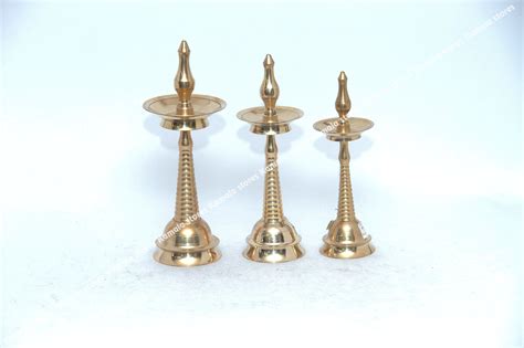 Brass Vilakku - Kerala (Weightless) – Kamala Stores