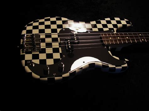 Steve Harris (Iron Maiden) Chequer Bass - Custom Guitar Works