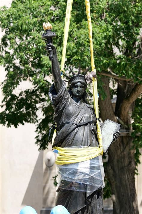 France is sending a second Statue of Liberty to the US in 2021 | Statue of liberty, Statue ...