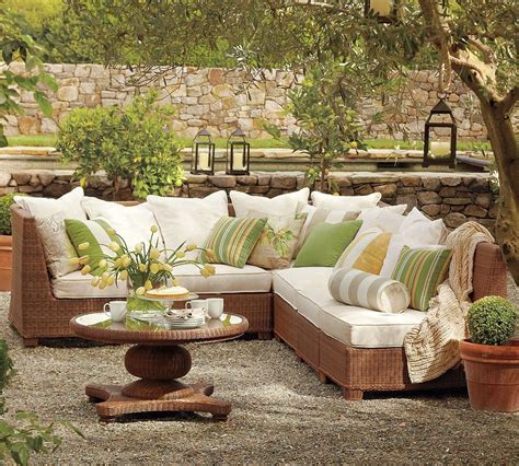 Outdoor Garden Furniture - Comfy, Rustic-Yet-Refined Style - Sweet Home ...