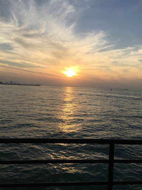 File:Sunset at Salmiya Beach, Kuwait.jpg - Wikitravel Shared