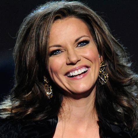 Martina McBride - Songs, Albums & Age - Biography