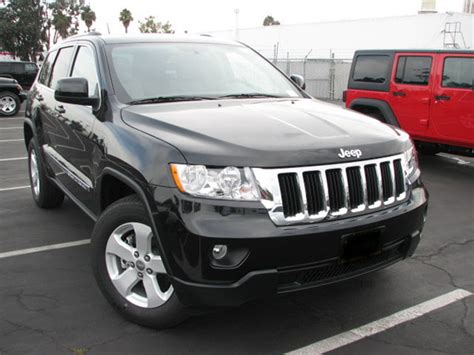 Jeep grand cherokee laredo accessories