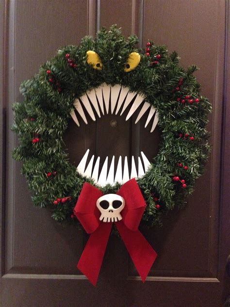 Man eating wreath inspired from The Nightmare Bef… | Nightmare before christmas wreath ...