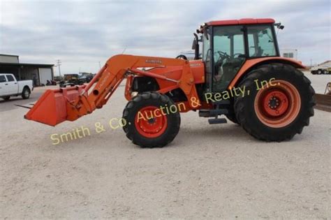 KUBOTA TRACTOR W/ KUBOTA LOADER | Live and Online Auctions on HiBid.com