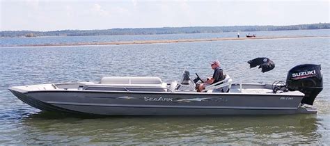 SeaArk Boats Big Easy - Suzuki Marine USA, LLC