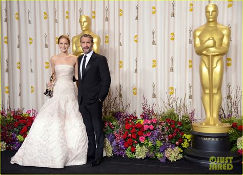 Jennifer Lawrence: Oscars Press Room Interview Video 2013: Photo 2820315 | 2013 Oscars, Jennifer ...