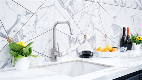 Marble Countertop Backsplashes: A Stunning Addition to Your Kitchen Design