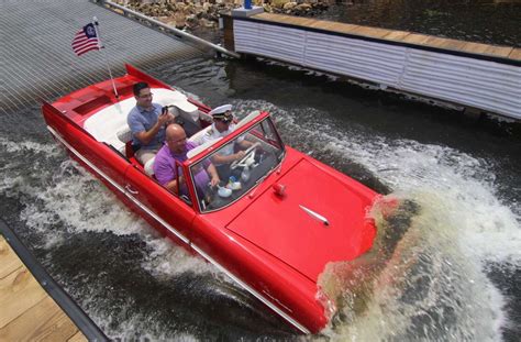 Amphicars Review at The BOATHOUSE at Disney Springs - OFF On The Go