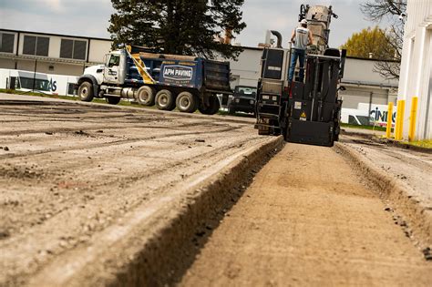 Asphalt Milling | APM Paving