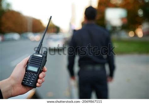 1,400 Police Officer With Walkie Talkie Stock Photos, Images ...