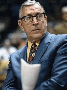 John Wooden's UCLA Offense - Coach's Clipboard