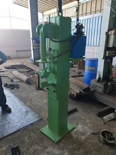 5 Ton Hydraulic Press Machine at Rs 125000 in Vadodara | ID: 14350429730