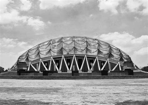 Clásicos de Arquitectura: Palacio de los Deportes / Félix Candela | ArchDaily México