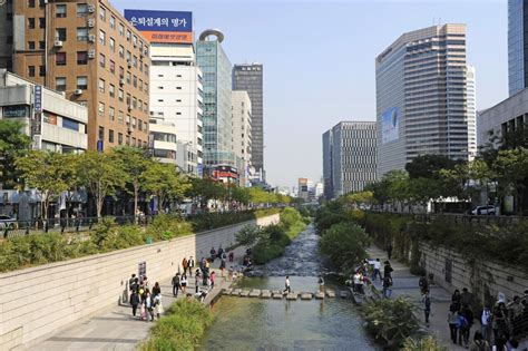 Cheonggyecheon River Restoration - REGENERATIVEDESIGN.WORLD