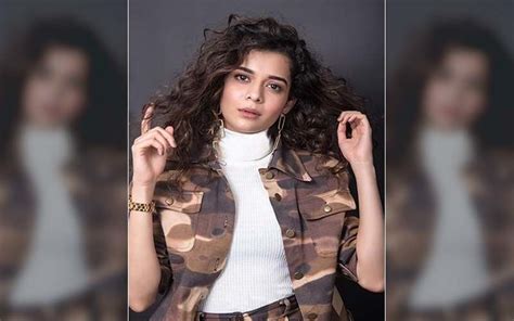 Mithila Palkar Looks Ravishing As She Sways Her Hips To 'Do You Love Me?'