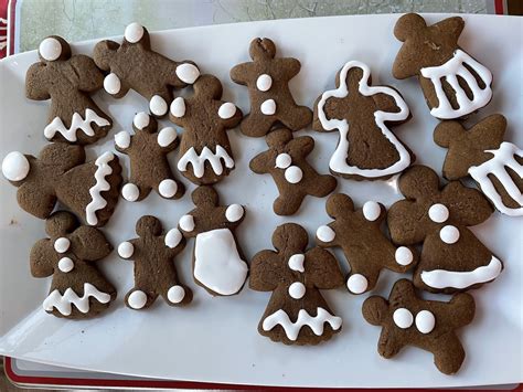 Gingerbread Cookies - Happy Food - by Nancy