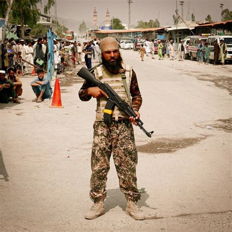 At Pakistan border, Afghans find a way out of Taliban rule after a ...