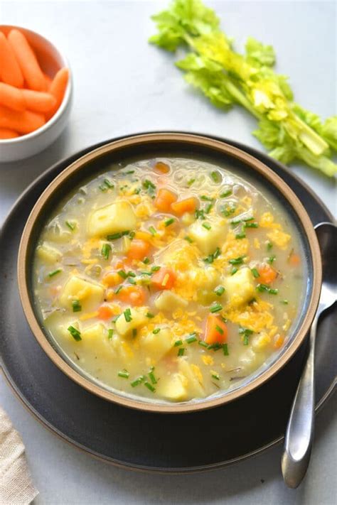 Healthy Potato Soup {Low Calorie, Paleo, Whole30} - Skinny Fitalicious®