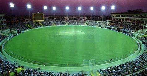 Bangalore's Chinnaswamy Stadium Inspection by ICC for world cup 2011