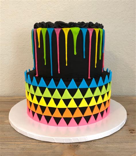 Glow Party Neon Cake | Neon cakes, Neon birthday cakes, Neon birthday