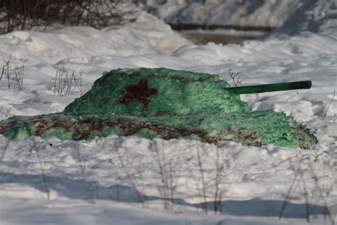 Snow Tank by CountRay on DeviantArt