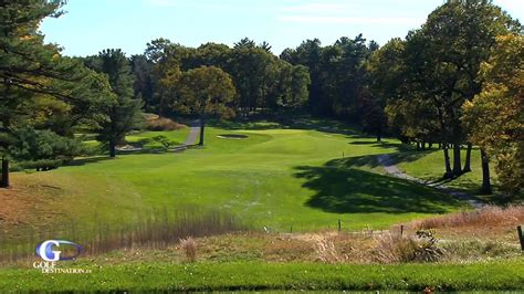 South Shore Country Club, Hingham, Massachusetts - Golf course information and reviews.