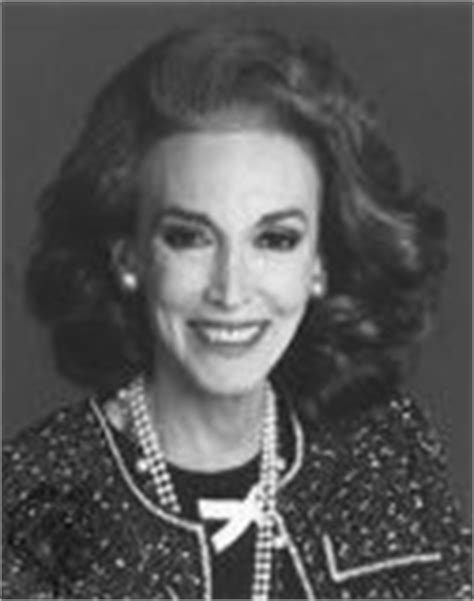 Helen Gurley Brown Biography, Movies, Videos, Relationships - FamousWhy