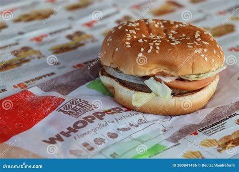 Whopper Jr. at Burger King Restaurant. Editorial Photo - Image of chain ...