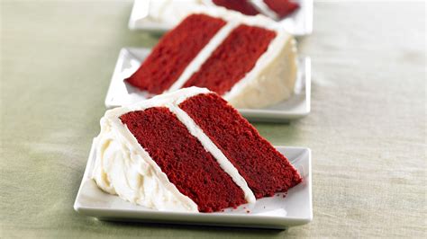 Red Velvet Cake with Vanilla Cream Cheese Frosting | Red velvet cake, Velvet cream, Red velvet ...