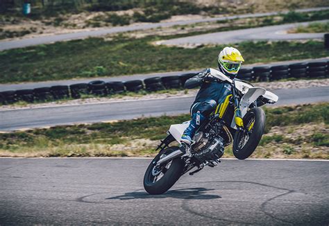 2021 Husqvarna 701 Supermoto [Specs, Features, Photos] | wBW