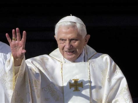 Pope Benedict dead at 95…the curse of the Catholic Church! : r ...