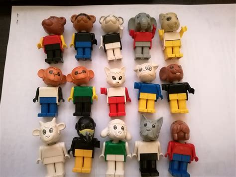 minifigure identification - Is there an official list of Fabuland animal characters? - Bricks