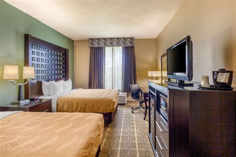 Quality Inn & Suites Durant, OK - See Discounts