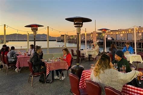 15 Gorgeous Waterfront Restaurants In SF With Ocean Views