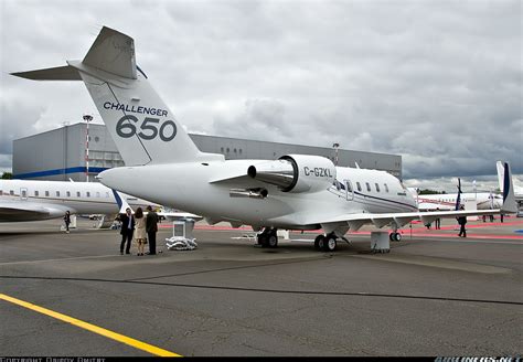 Bombardier Challenger 650 (CL-650) - Bombardier | Aviation Photo ...