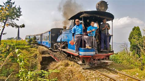 Have Complete Information about Darjeeling Toy Train Ride