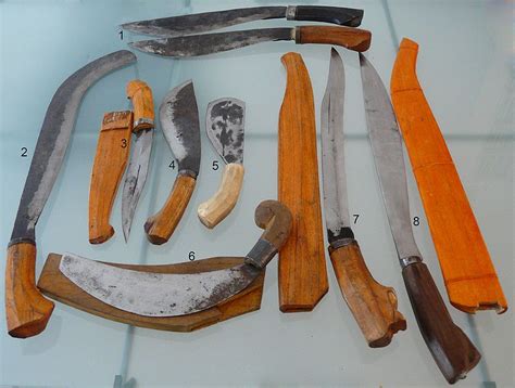 ANCIENT CEBUANO BLADED WEAPONS: 2011-10-23