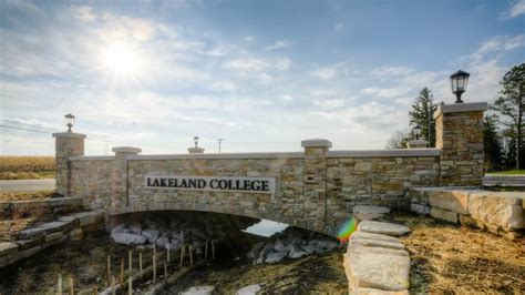 Lakeland College Entrance Construction Project | Boldt